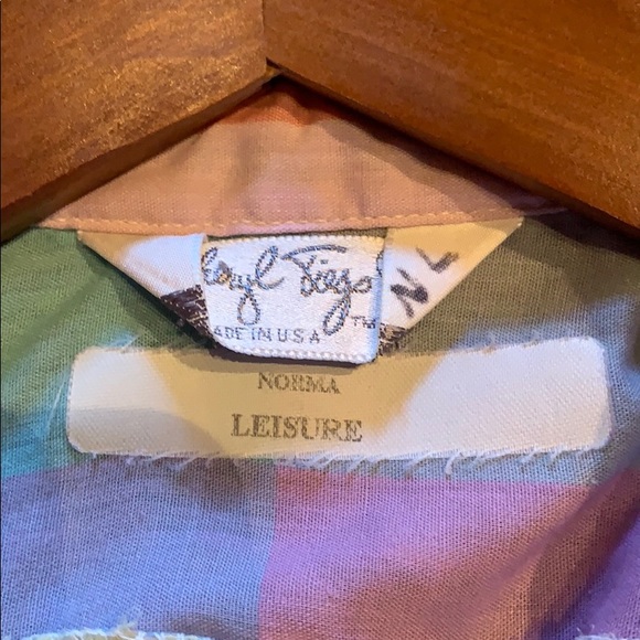 Pastel shirt-poof sleeve-vintage-cottage core - Picture 2 of 2